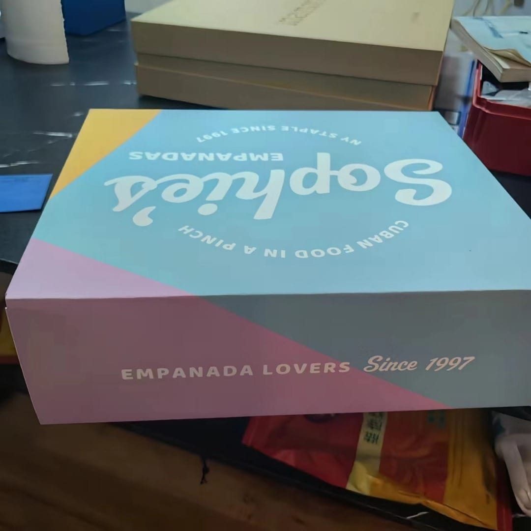 Custom printed gift box, pillow box, label or tissue by Pack Plus Printing